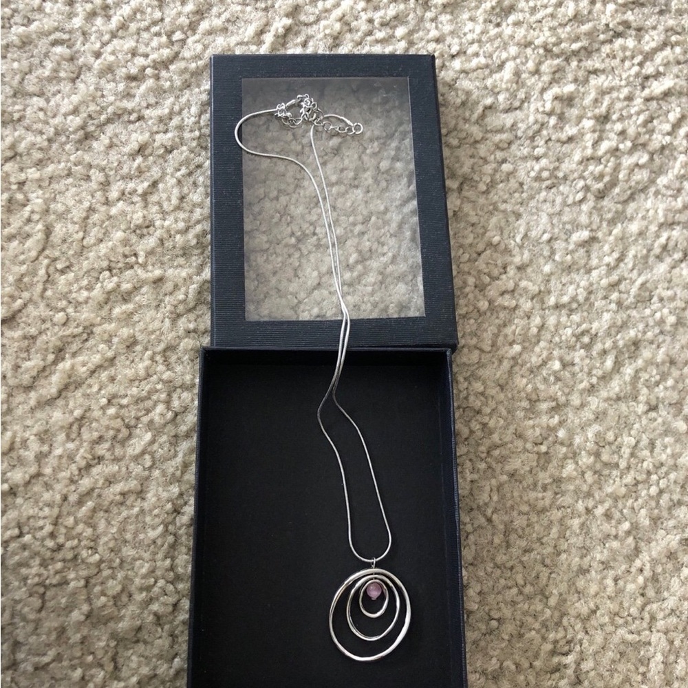 Elegant Silver Necklace with Purple Accent